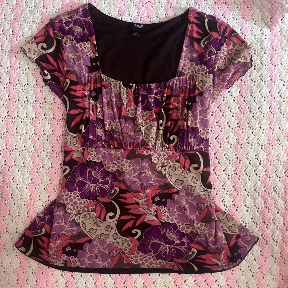 floral blouse